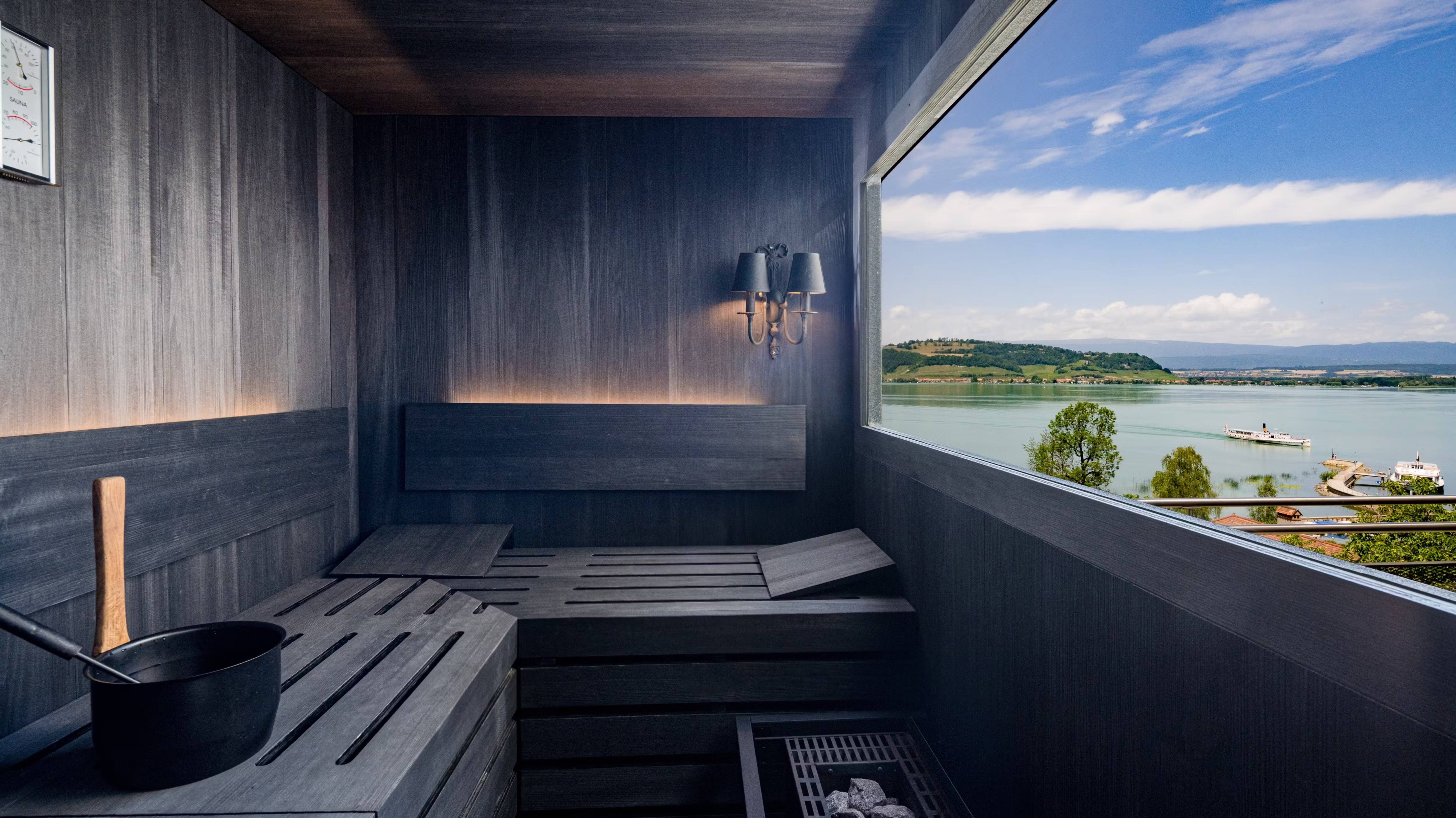 Private SPA Suite mit Seesicht Hotel Murtenhof & Krone 