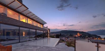 Infinity Pool im Belvédère Standhotel in Spiez